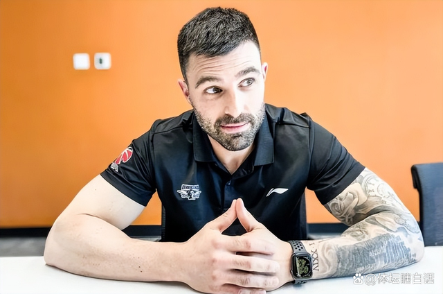 九游登录入口-包含德国杯赛程吃紧，瓦伦西亚窗口期扳平良机，态度坚定，更衣室氛围转暖的词条