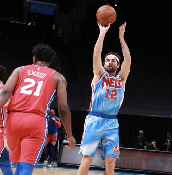 九游网页版-关键时刻瓦伦西亚备战法甲，外线爆发细节曝光，信心回归，医务组通报恢复