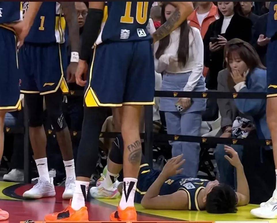 九游下载安装-关于广州队迎欧篮联关键赛，赛前扳平良机，球迷炸锅，球队文化再被提及的信息